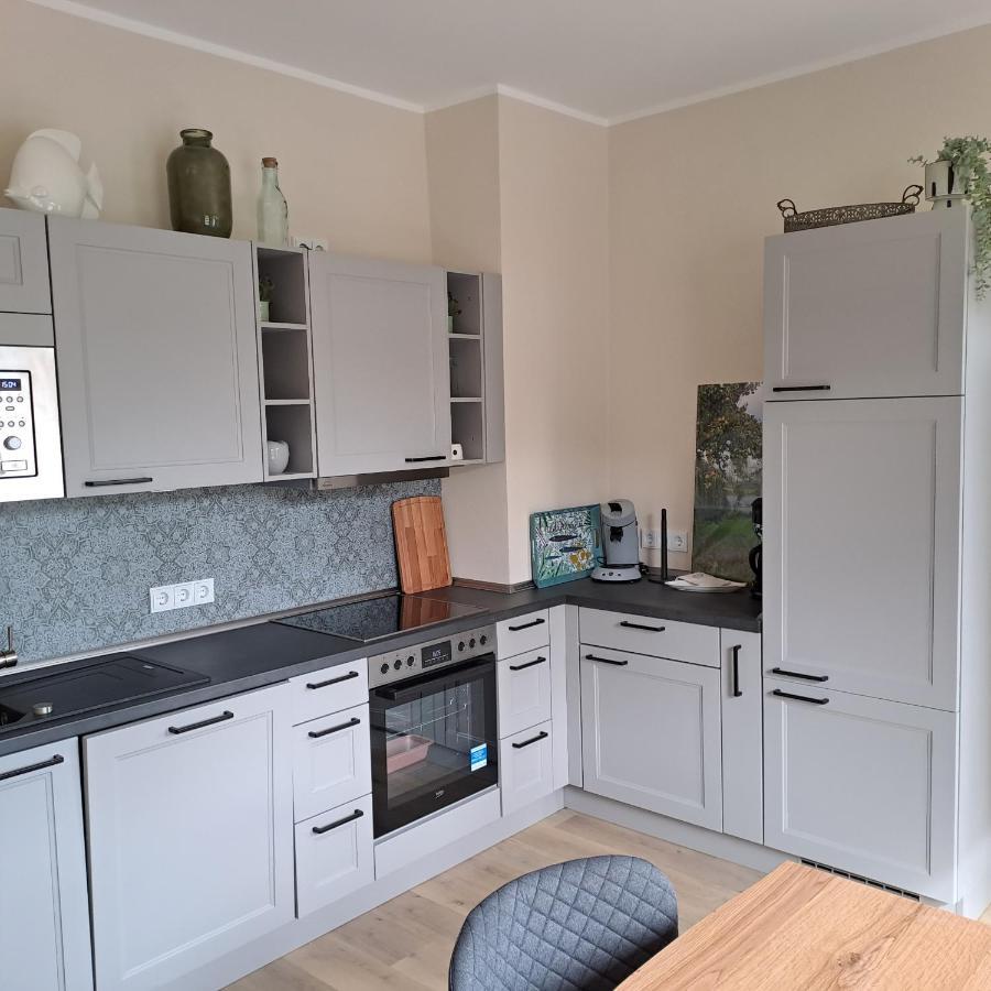 Hotel-Ferienwohnungen Cafe Maarblick Schalkenmehren Εξωτερικό φωτογραφία