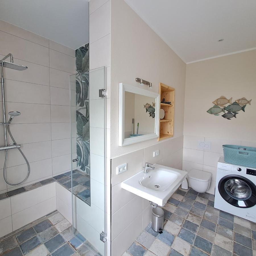 Hotel-Ferienwohnungen Cafe Maarblick Schalkenmehren Εξωτερικό φωτογραφία